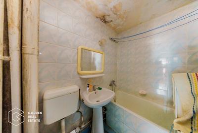 Apartament 2 camere, etaj 1, decomandat, comision 0% - 11