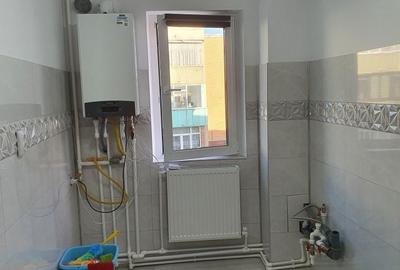 Apartament cu 3 camere semidecomandat în Central - 8