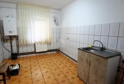Apartament cu 3 camere decomandat în Nord - 7