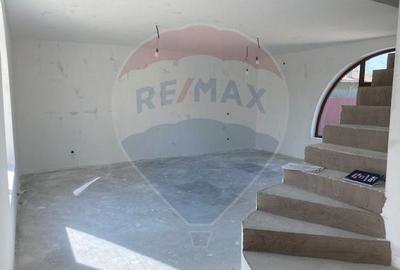 Casa / Vila cu 5 camere de vanzare - 14