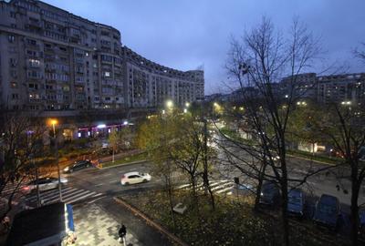 Piata Alba Iulia - Rond Alba Iulia - 3 balcoane - vedere integral pe fata - 16