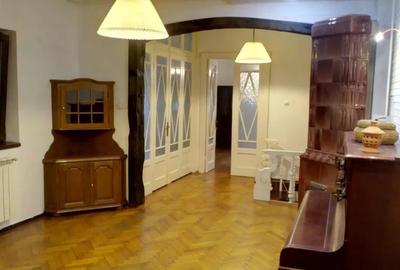 Casa individuala 4 camere | Vitan | Metrou Dristor | Mall Vitan | Curte Proprie - 1