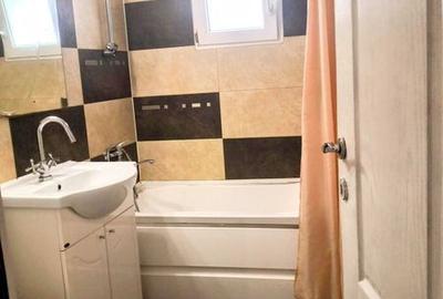 Apartament cu 2 camere decomandat în Zorilor - 8