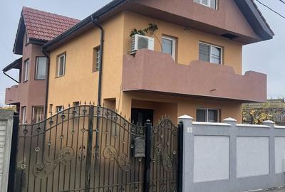 Casă cu 5 camere cu Teren 262 Mp în Central - 3