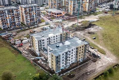 Apartament cu 2 camere decomandat în Tractorul - 10