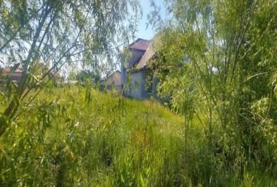 Teren de 913 mp, în Săcălaz