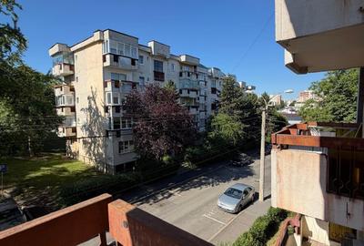 Apartament cu 2 camere decomandat, mobilat în Zorilor - 11