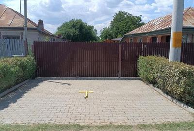 Teren de 2300 mp, în Snagov