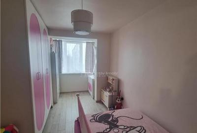 Apartament cu 3 camere decomandat în Central - 17