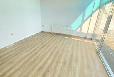 Spațiu comercial / birou – zona TEREZIAN - 2