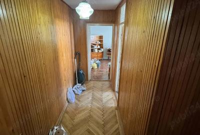 Apartament cu 2 camere decomandat în Precista - 4