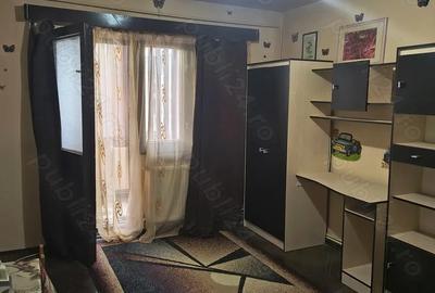 Imobil vanzare Brad zona centrala - 4