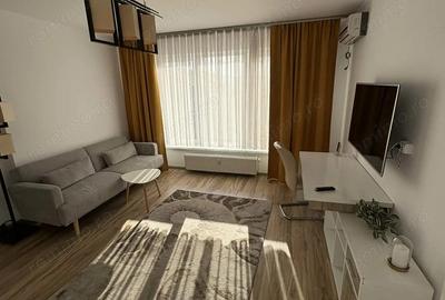 Apartament cu 3 camere decomandat în Rogerius