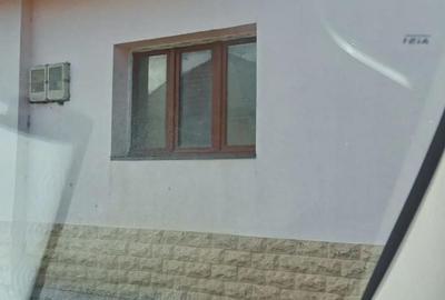 Casă cu 5 camere în Hârseni - 5