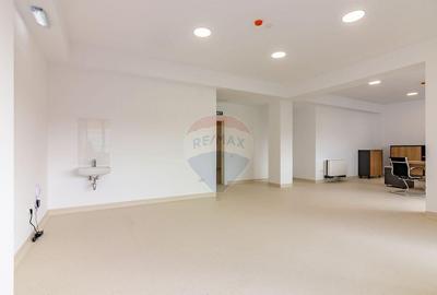 Cabinete medicale in Centru Medical Nou | Premium | lan... - 3