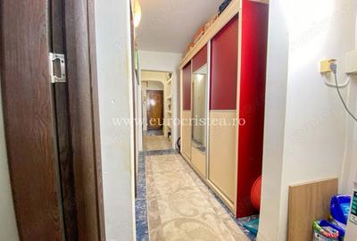 Apartament cu 3 camere în Mangalia - 1