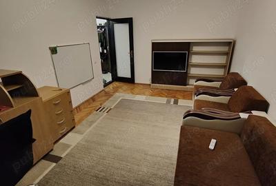 Apartament cu 3 camere decomandat în Central - 4