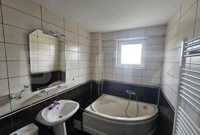 Apartament cu 3 camere decomandat în Central - 6