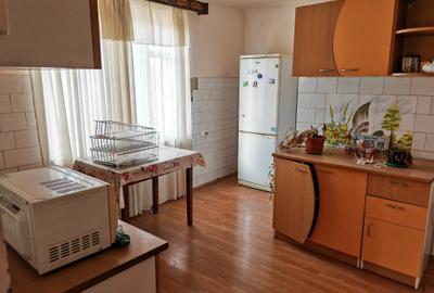Apartament 5 camere pe 2 niveluri, in casa zona Florilor - 16