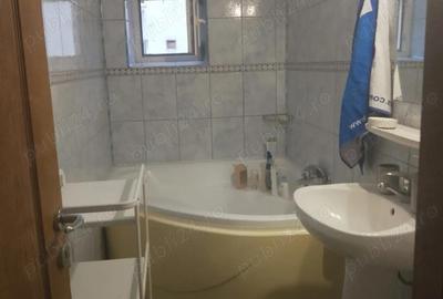 Apartament cu 3 camere decomandat în Unirii - 1