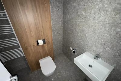 Apartament cu 3 camere semidecomandat în 13 Septembrie - 7