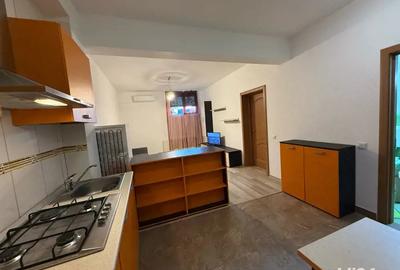 Ap. 2 camere Apusului
