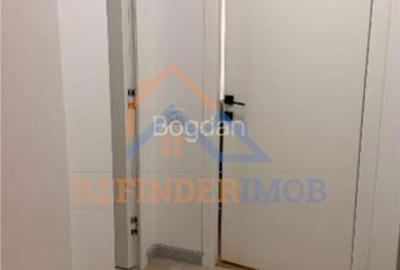 Apartament cu 3 camere semidecomandat, mobilat în Centrul Civic - 2