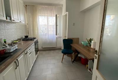 Apartament cu 2 camere decomandat în Energiei - 16