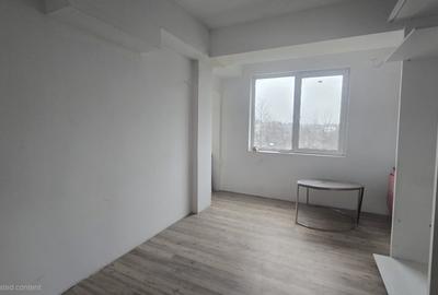 Apartament cu 3 camere semidecomandat în Băneasa - 4