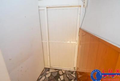 Spațiu comercial, de 35 mp, în Peco - 5