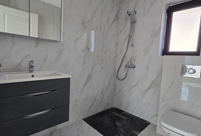 Vila individuala - 5 camere  - 3 bai- dressing - beci - scari din lemn masiv - 6