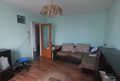 Apartament cu 3 camere decomandat în Drumul Taberei - 2