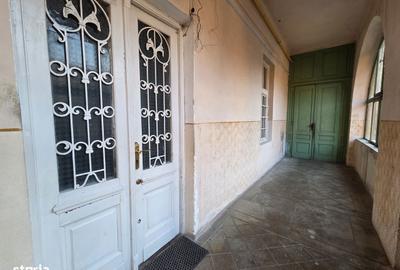 Apartament cu 4 camere în Central - 5