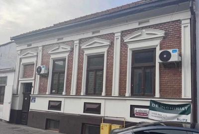 Spațiu comercial, de 75 mp, în Central - 2