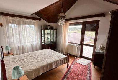 Casa spa?ioasa ?i eleganta, suprafa?a utila de 235 Casa spa?ioasa ?i eleganta, suprafa?a utila de 235 - 11