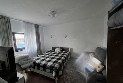 Casă cu 3 camere în Schitu - 1