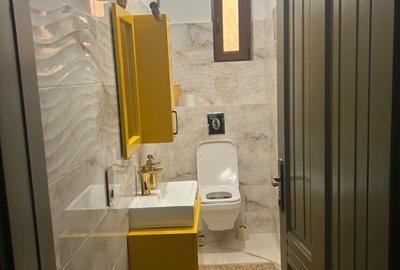 Casă cu 5 camere cu Teren 628 Mp în Titulescu - 1