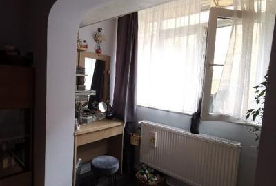 Apartament cu 3 camere decomandat, mobilat în Central - 11