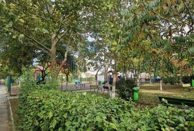 Comuna 1 Decembrie - apartament 4 camere renovat - 16