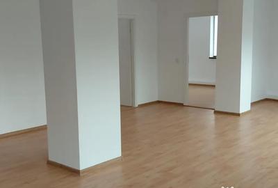 Casă cu 7 camere în Tudor Vladimirescu - 2