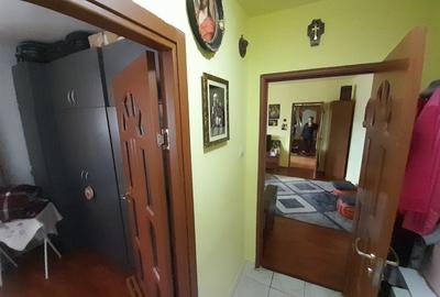 Apartament cu 3 camere semidecomandat, mobilat în Independenței - 8