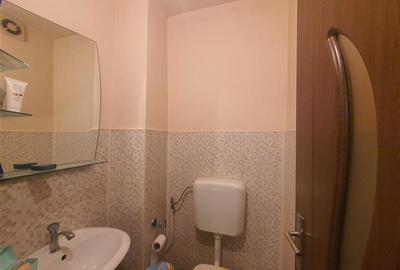 Apartament 3 camere decomandate de vanzare str. Republicii parter - 9