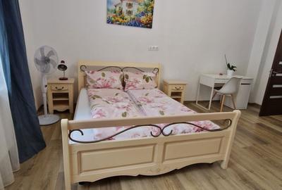 Apartament cu 2 camere decomandat în Central - 2
