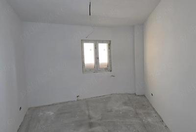 Apartament cu 4 camere decomandat în Șagului - 2