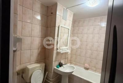 Apartament cu 2 camere semidecomandat, mobilat în Prundu - 1
