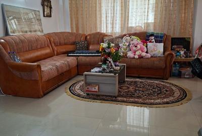 Apartament cu 3 camere decomandat în Central - 1