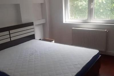 Apartament cu 2 camere decomandat în Central - 2