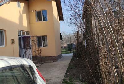 Casă cu 3 camere în Răzvad - 7