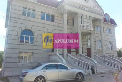 Casă individuală cu 15 camere decomandat cu Teren 3100 Mp în Băneasa - 3