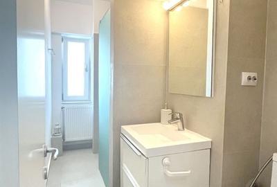 Apartament cu 3 camere decomandat, mobilat în P-ța Alba Iulia - 10